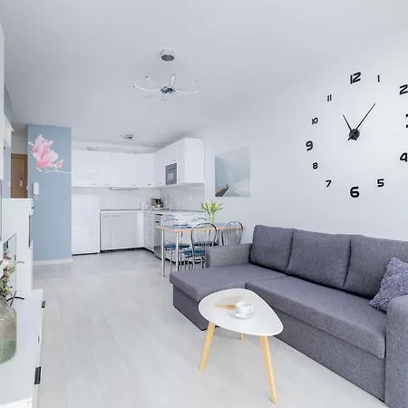 Apartmán Perlowa Przystan Unique With Air Conditioning And Parking Space In Kolobrzeg By Renters