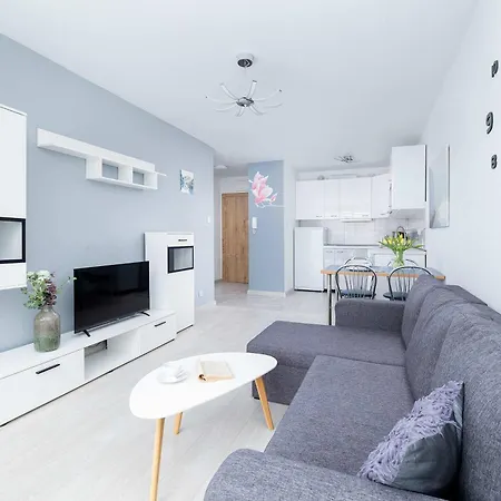 Perlowa Przystan Unique With Air Conditioning And Parking Space In Kolobrzeg By Renters Radzikowo